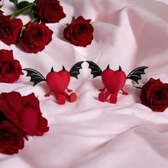 Sevgililer Gününe Özel: Hareketli Bacaklı Şeytan Kalp Figürü Raf ve Masa Süsü - 2 Adet